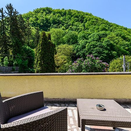Hotel Cedrus Boutique Braszów Zewnętrze zdjęcie