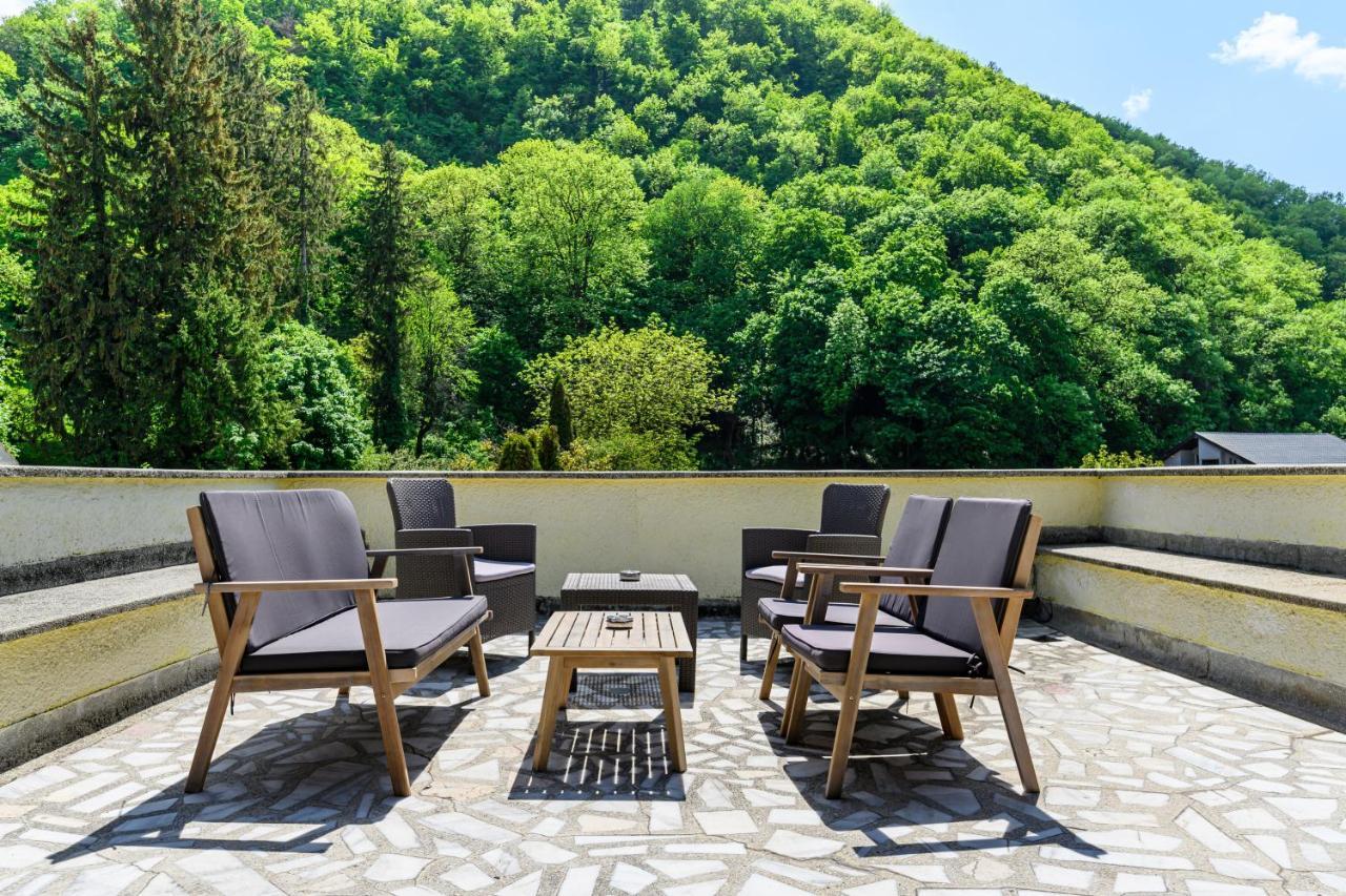 Hotel Cedrus Boutique Braszów Zewnętrze zdjęcie