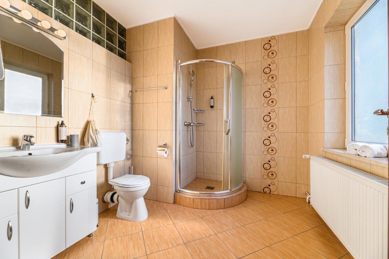 Hotel Cedrus Boutique Braszów Zewnętrze zdjęcie