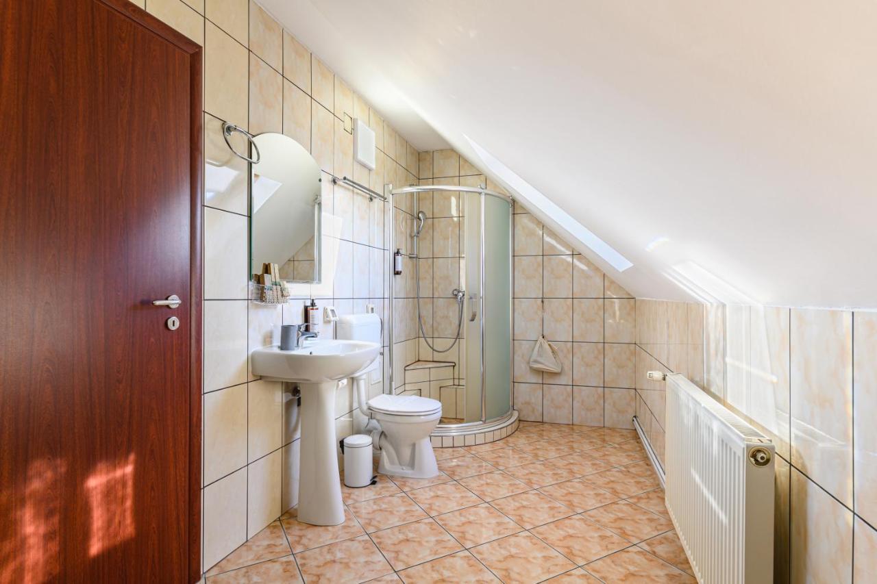 Hotel Cedrus Boutique Braszów Zewnętrze zdjęcie
