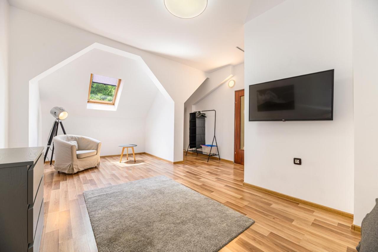 Hotel Cedrus Boutique Braszów Zewnętrze zdjęcie