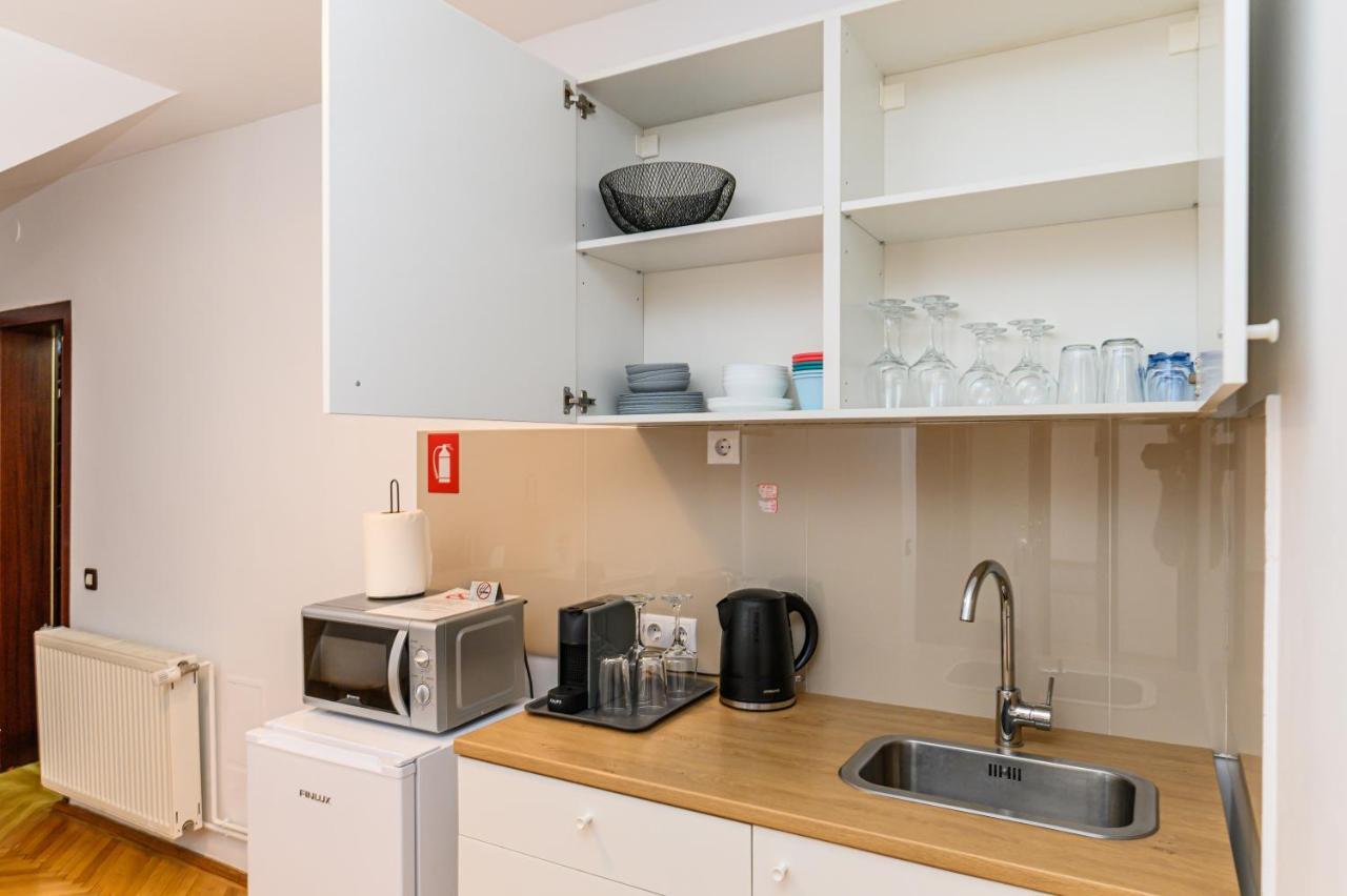 Hotel Cedrus Boutique Braszów Zewnętrze zdjęcie