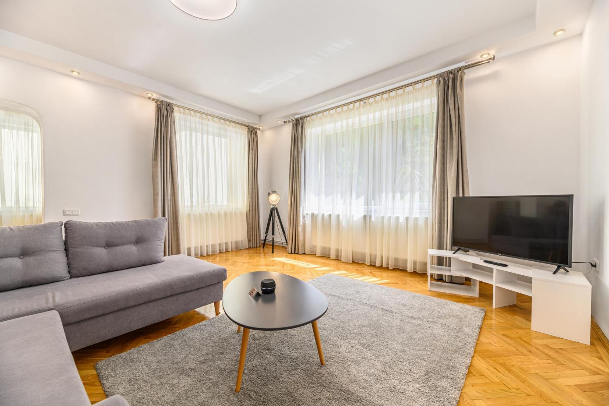 Hotel Cedrus Boutique Braszów Zewnętrze zdjęcie