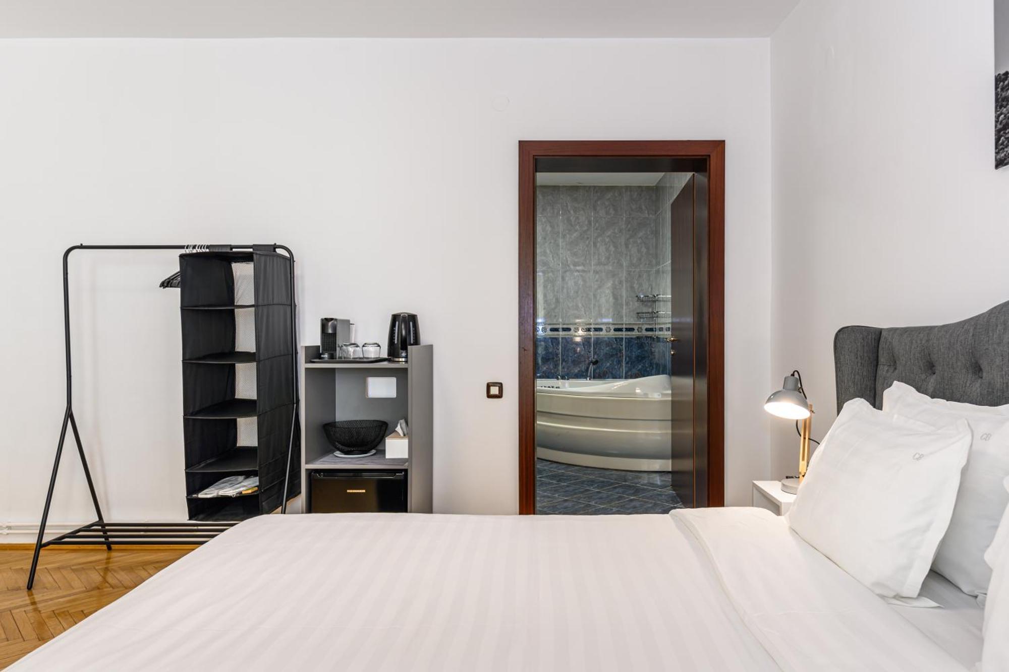 Hotel Cedrus Boutique Braszów Zewnętrze zdjęcie