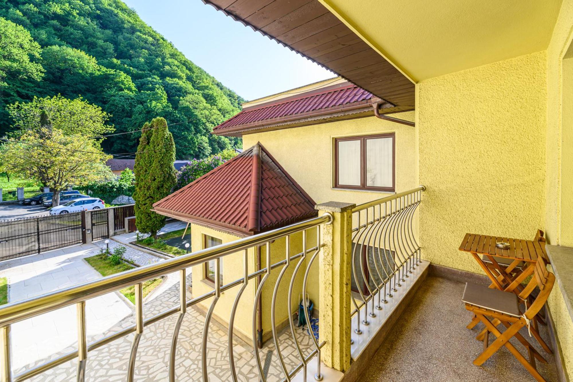 Hotel Cedrus Boutique Braszów Zewnętrze zdjęcie