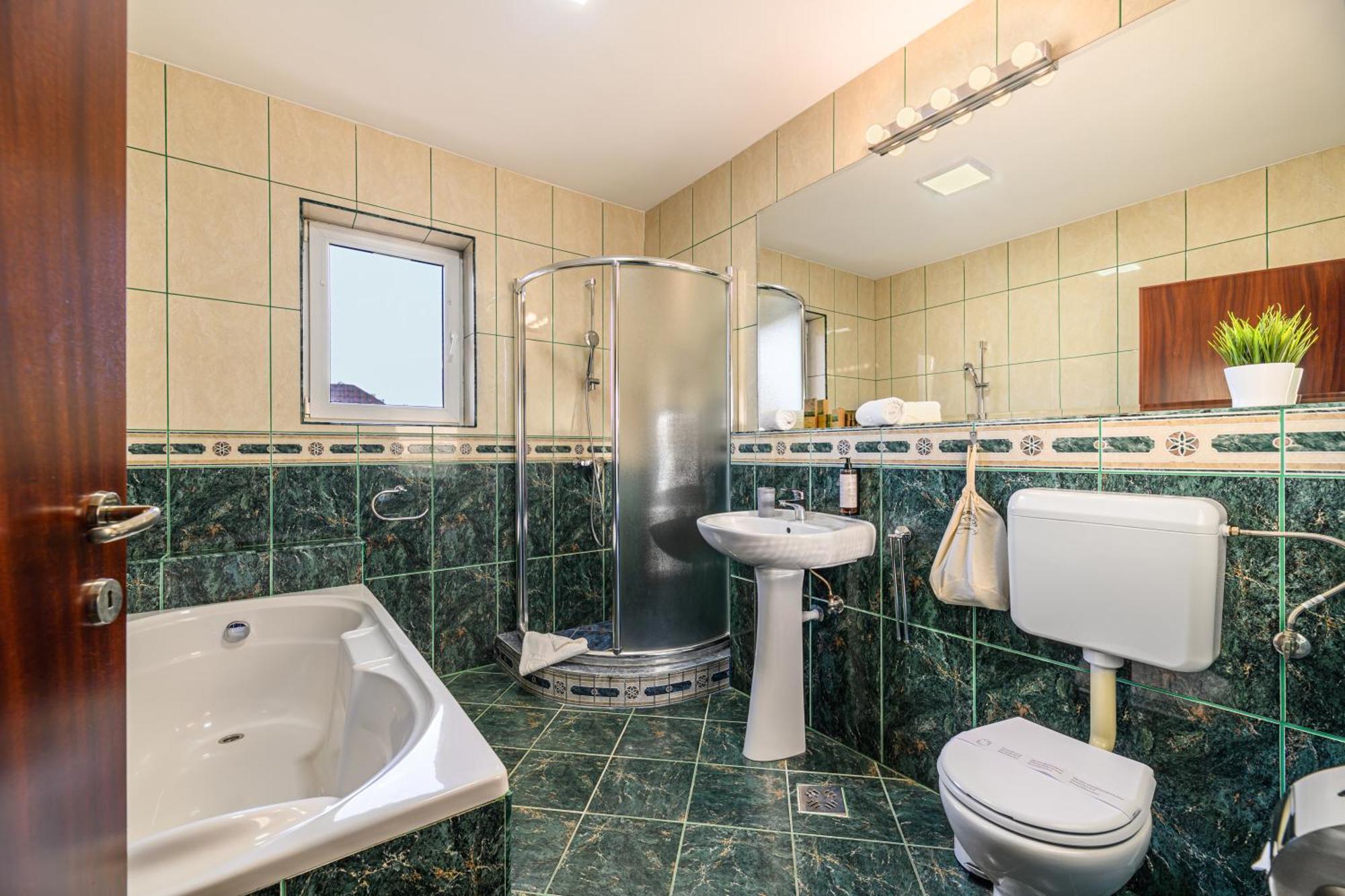 Hotel Cedrus Boutique Braszów Zewnętrze zdjęcie