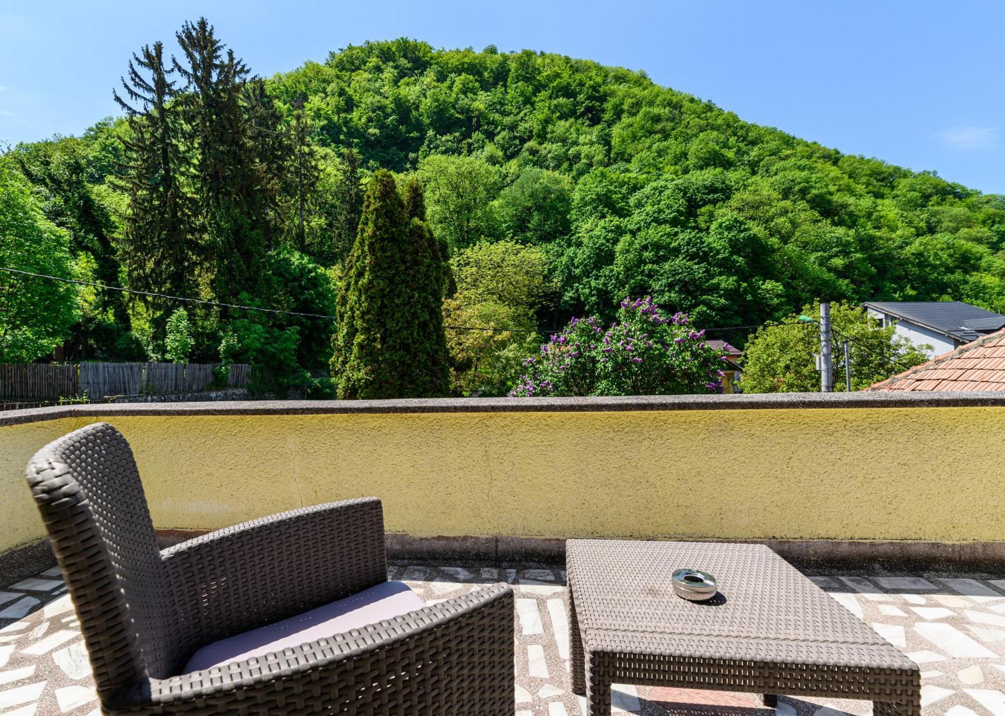 Hotel Cedrus Boutique Braszów Zewnętrze zdjęcie